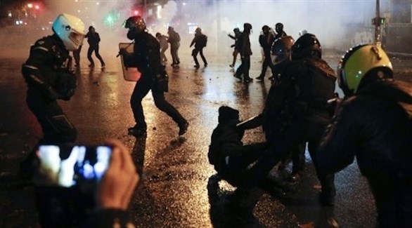 وزير الداخلية الفرنسي: “المخرّبون يخرّبون الجمهورية”