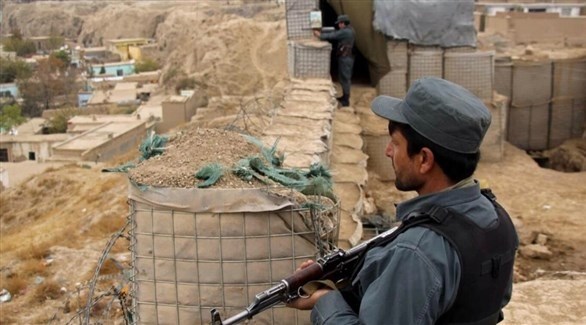 مقتل 5 من الشرطة الأفغانية في هجومين مسلحين