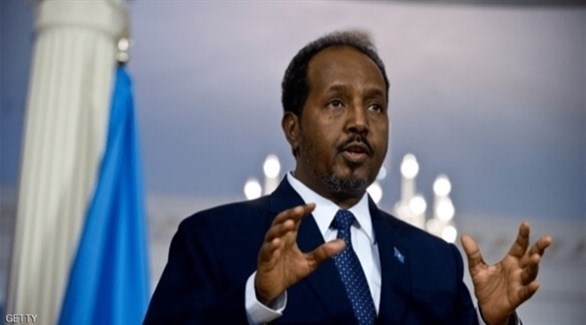 الرئيس الصومالي السابق: جنود هاجموا مسكني