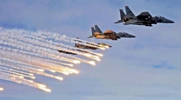 تحالف دعم الشرعية في اليمن يقصف الحوثيين في حجة