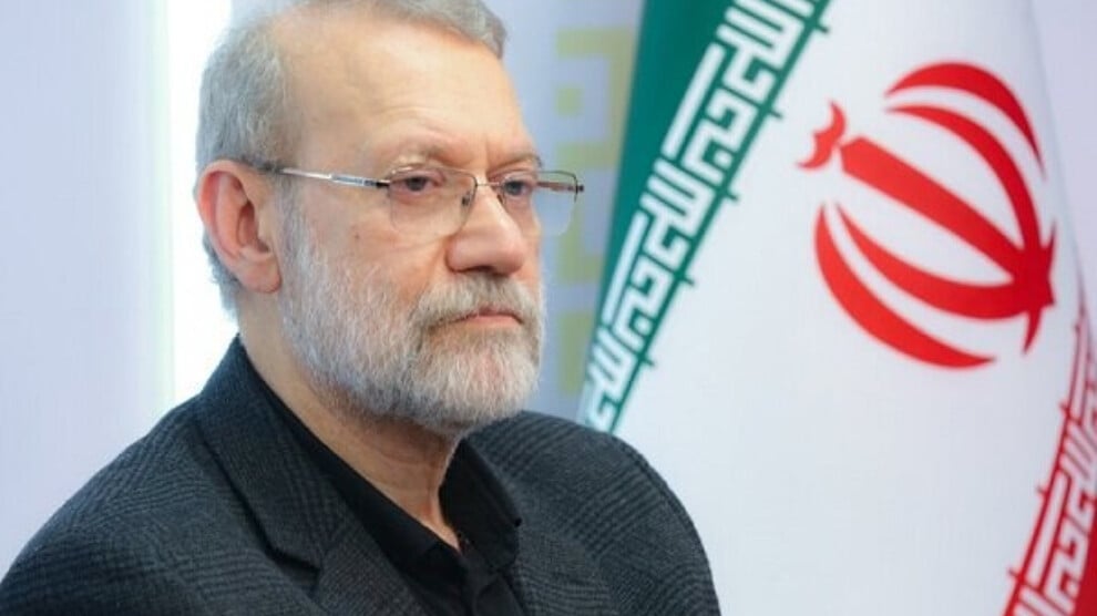 مستشار خامنئي يزور سلطنة عمان