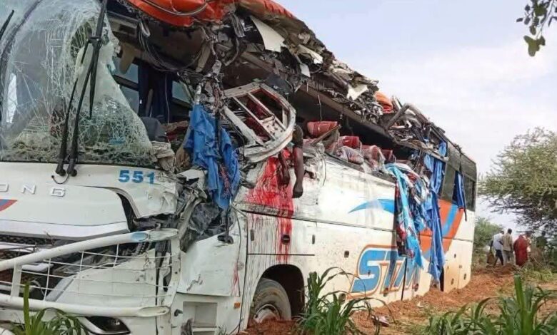النيجر.. مقتل 22 شخصا في تصادم حافلتين أغلبهم جنود