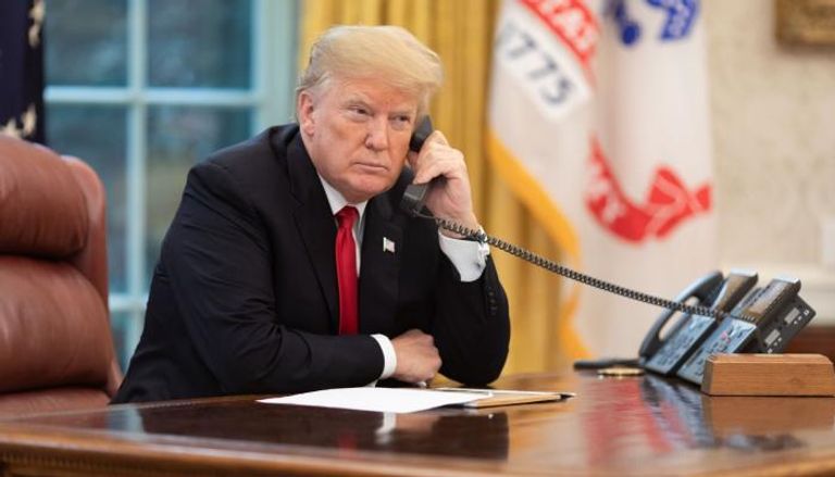 ترامب يهاتف عون ويؤكد دعم وقف إطلاق النار في لبنان