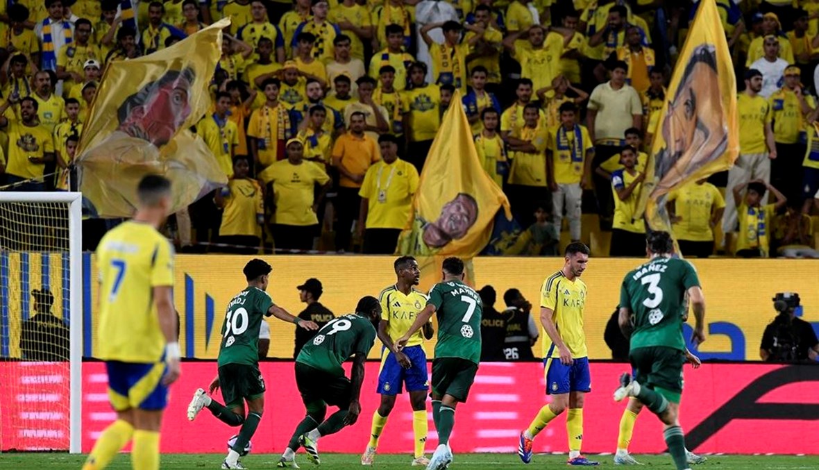 النصر ينجو من السقوط أمام الأهلي بالوقت القاتل