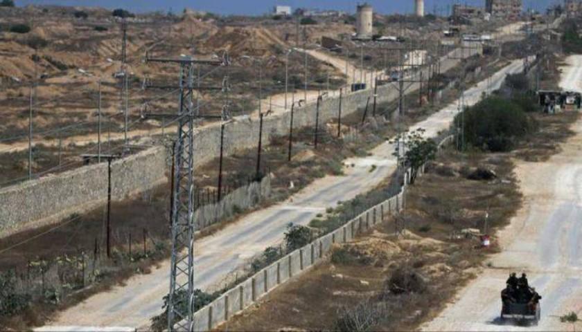 إسرائيل تسيطر على نصف حدود غزة مع مصر