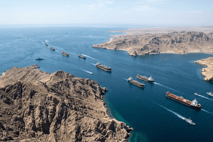العبور يتراجع في هرمز.. السفن اليومية تهبط إلى خانة الآحاد
