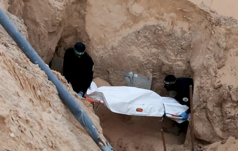 حماس تعلن العثور على جثة جندي إسرائيلي في غزة