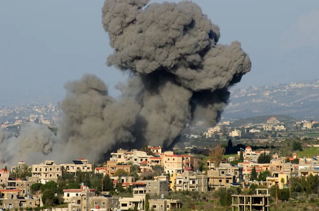 تصعيد بعد الهدنة.. إسرائيل تستهدف عناصر حزب الله جنوب لبنان