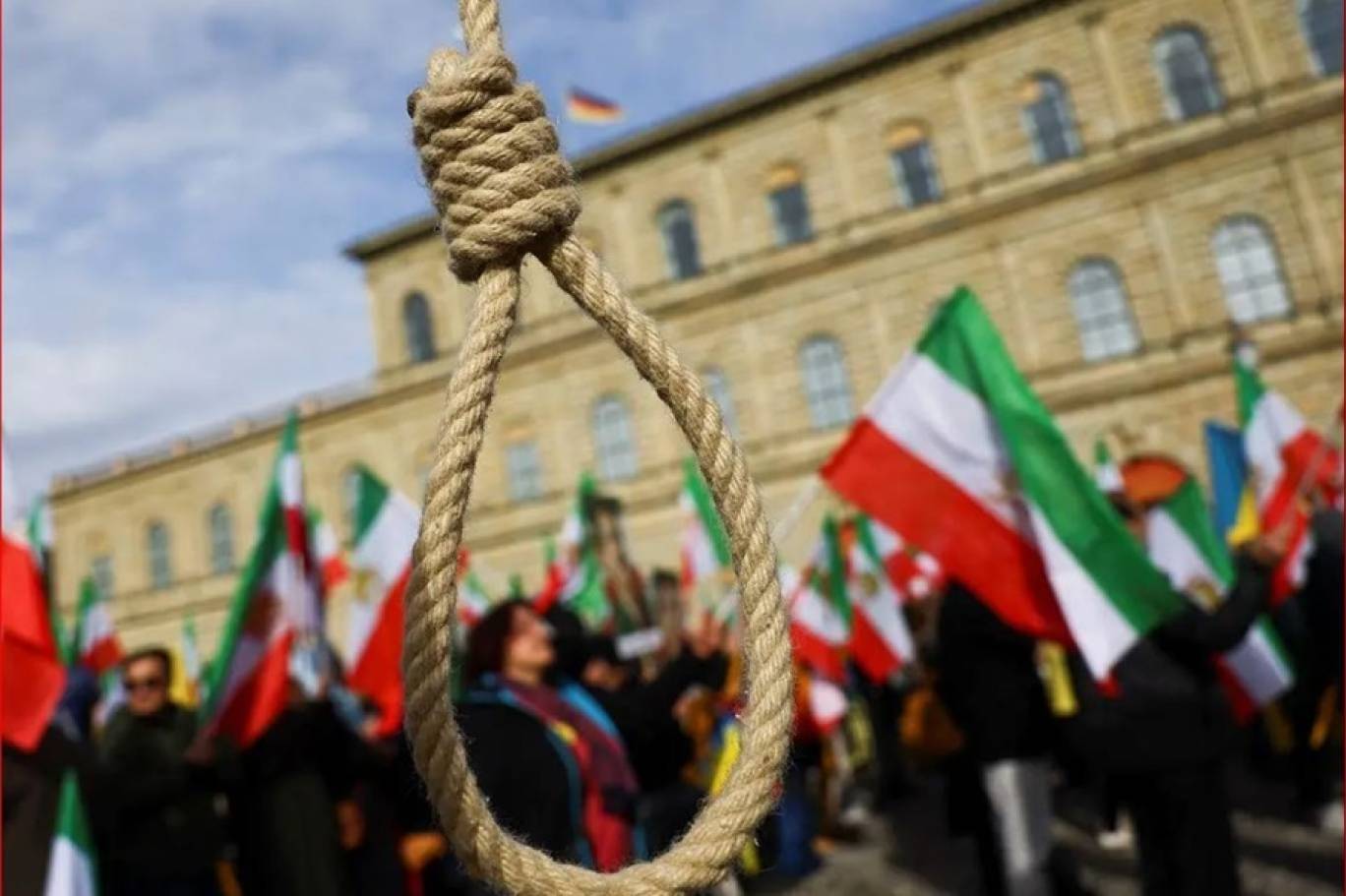 إيران تعدم شخصا بتهمة التجسس لحساب إسرائيل