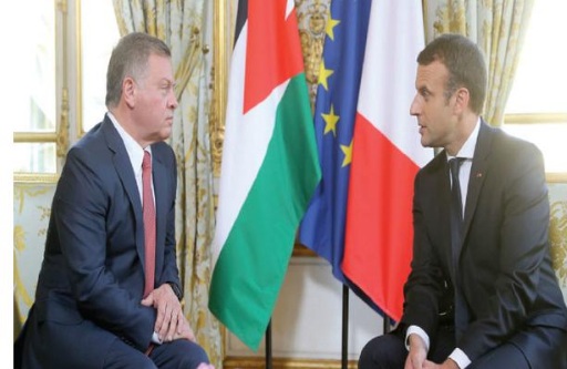 الملك والرئيس الفرنسي يبحثان الجهود الإقليمية والدولية لمحاربة الإرهاب