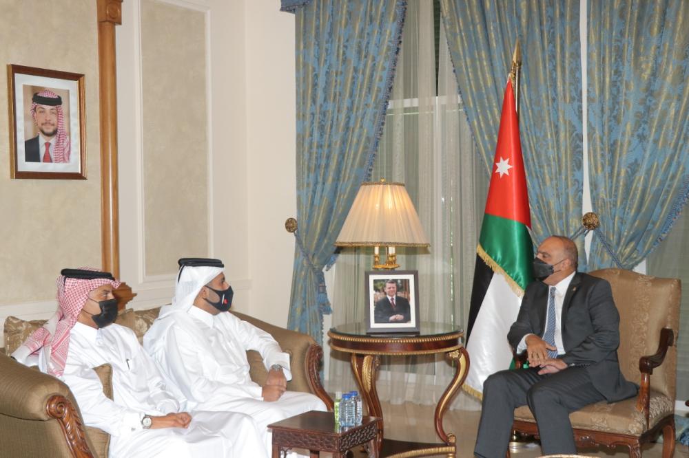 رئيس الوزراء يلتقي رئيس جهاز قطر للاستثمارات