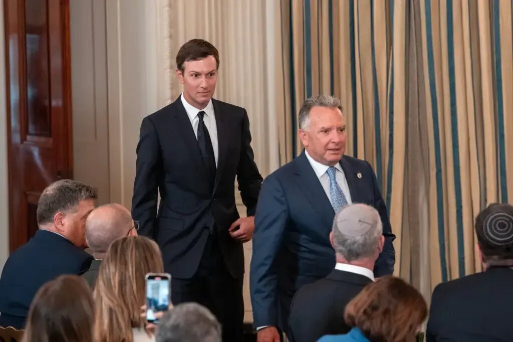 محادثات “إسلام آباد 2” مع إيران.. إضافة كوشنر وويتكوف للجلسة