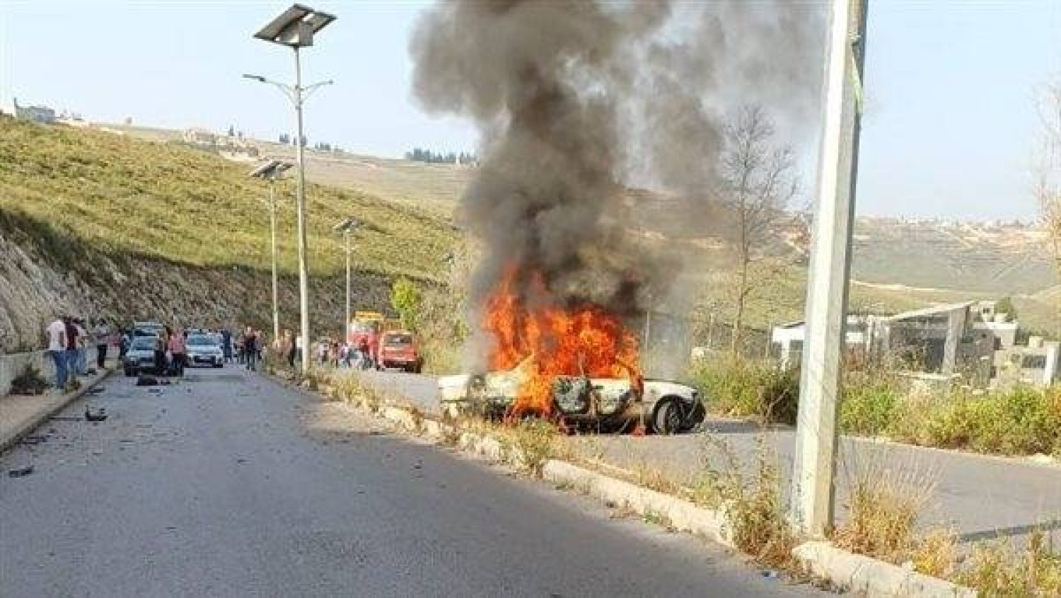 لبنان: قتيل وإصابة 3 طلاب بغارة على سيارة في النبطية
