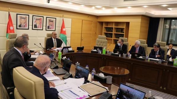 الحكومة تخفض ضَّريبة المبيعات على الزّيوت النباتيَّة لتصبح (صفر)