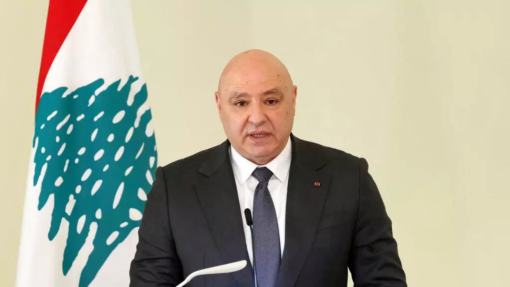 عون: الدولة تعيد إعمار الجنوب.. وروما تدخل مسار التحقق