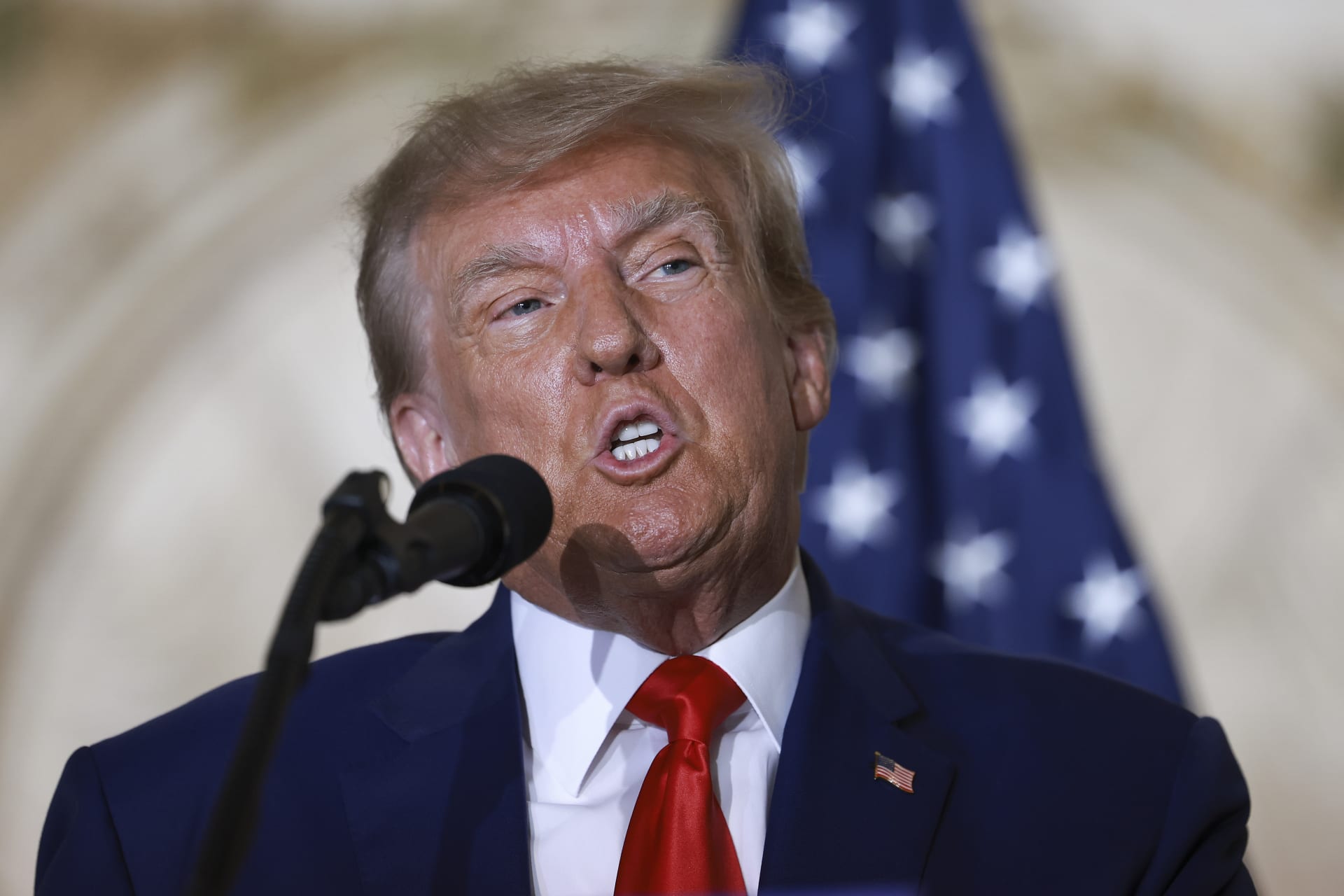 ترامب: إن لم نأخذ غرينلاند سوف تستحوذ عليها الصين أو روسيا