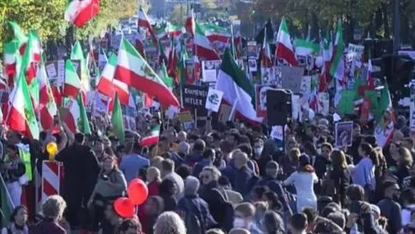 عودة الاتصالات الهاتفية الدولية مع إيران