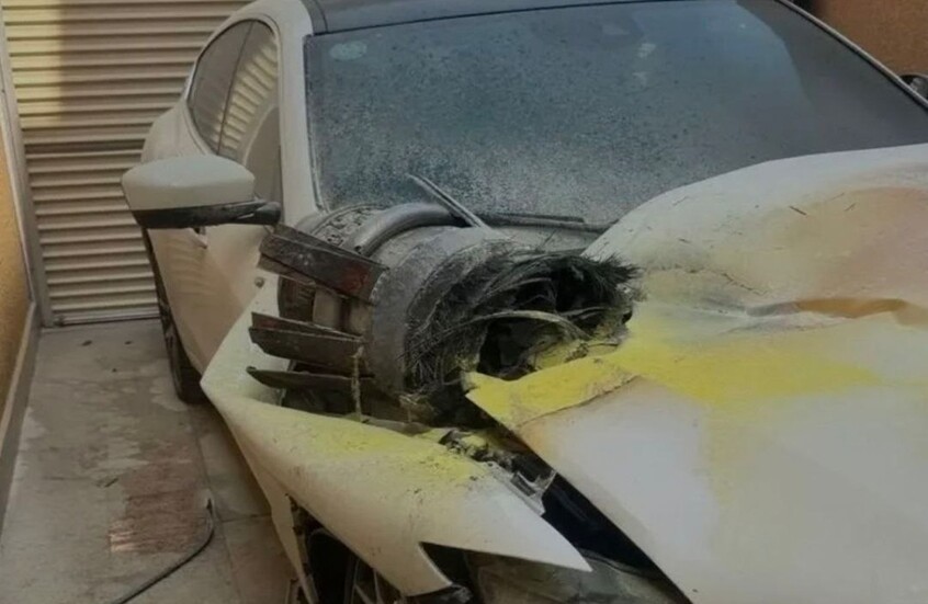 مصاب بشظايا صاروخ حوثي تم اعتراضه فوق الرياض