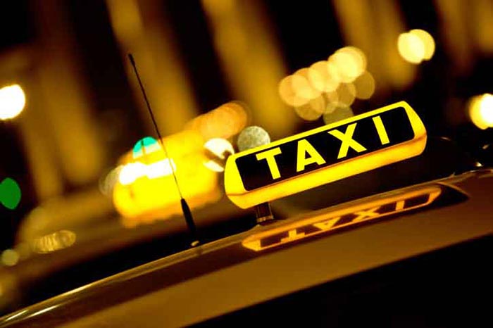 وزير النقل: التطبيقات الذكية تعزز تنافسية التاكسي الاصفر