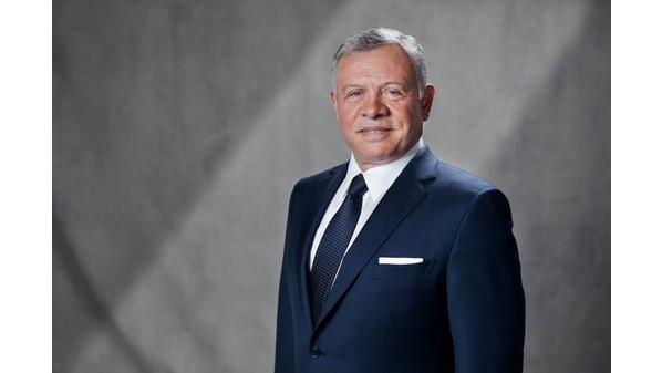 الملك في ليلة القدر : اللهم احفظ شعبنا ووطننا