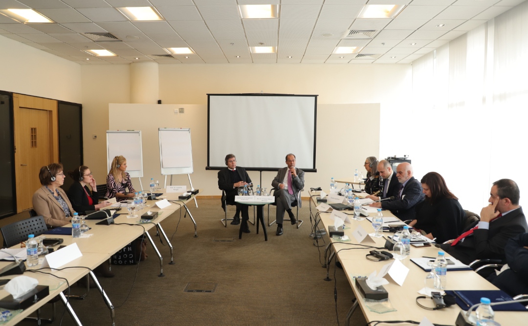 الشبول والسفير الألماني يشاركان بورشة حول التجربة الإعلامية في ألمانيا