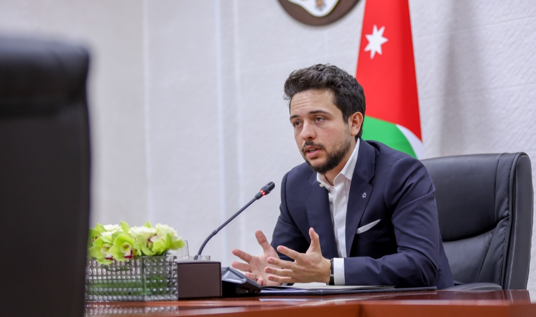 سمو ولي العهد يطلع على استراتيجية دور رعاية الأطفال