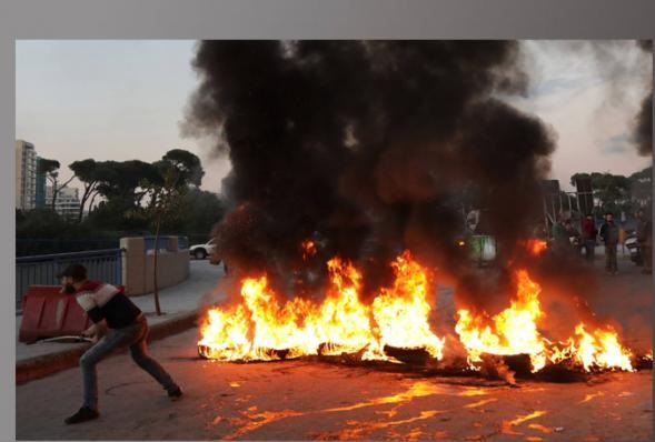 وزير الخارجية اللبنانية يصف رئيس النواب نبيه بري بـ”البلطجي” والحريري يحذر من حريق كلامي