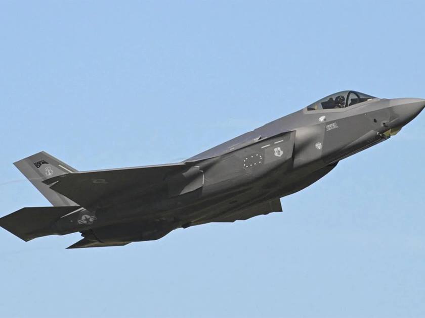 الجيش الأميركي يعلن العثور على حطام طائرة إف-35