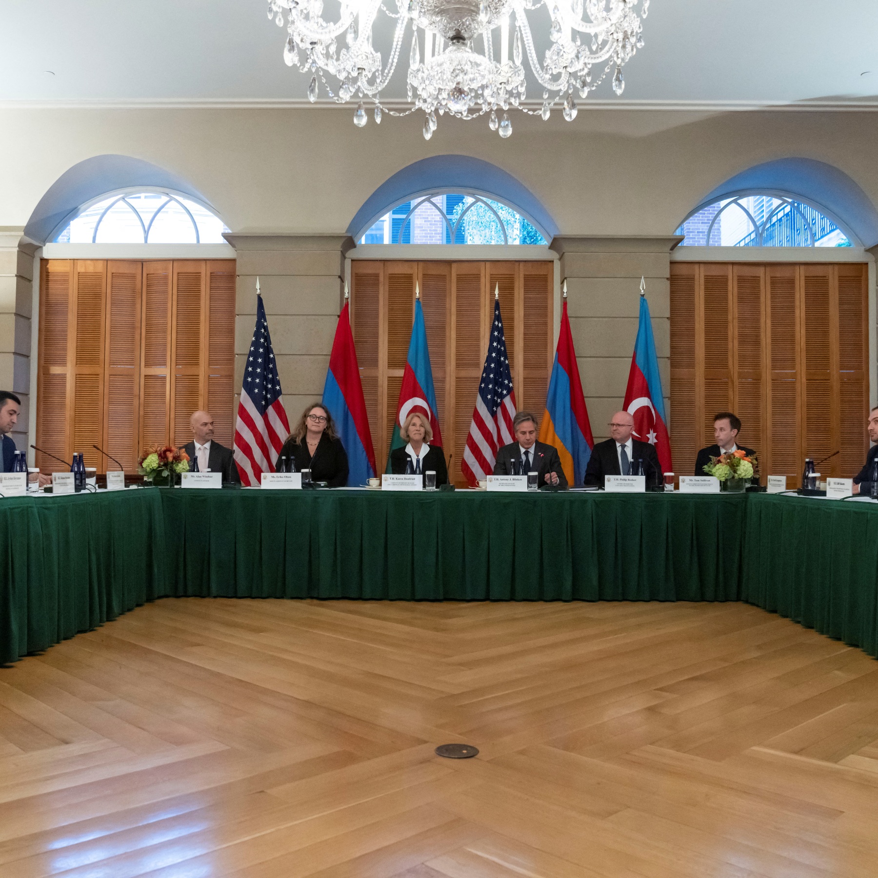 واشنطن تستضيف مفاوضات سلام بين أرمينيا وأذربيجان