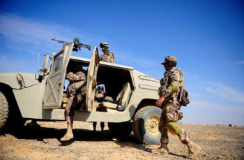 “حرس الحدود” تحبط محاولة تسلل وتستقبل 107 لاجئين سوريين