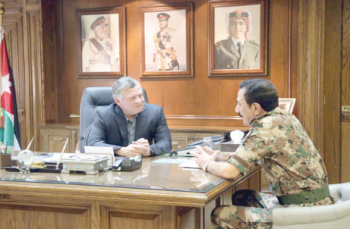 القائد الأعلى يؤكد ثقته بمنتسبي القوات المسلحة