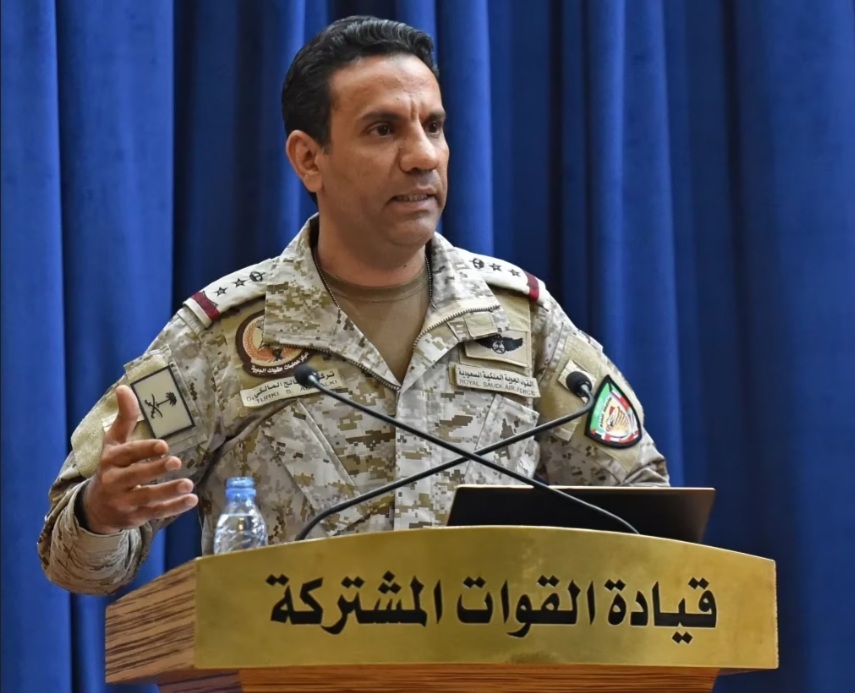 التحالف يعلن استهداف هجوم حوثي لمحطة توزيع منتجات بترولية بجدة