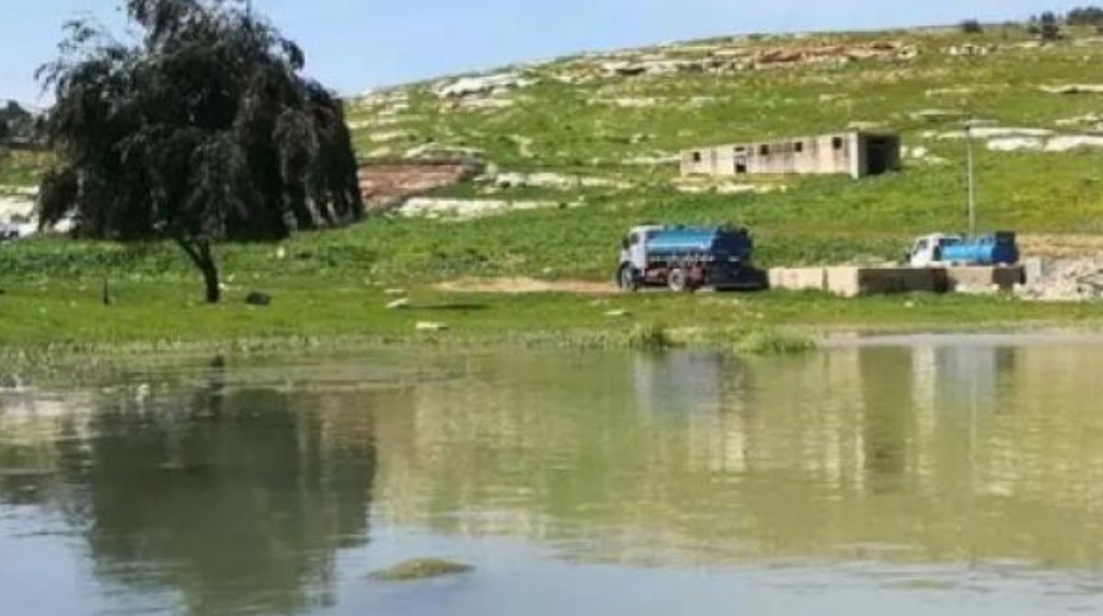 محافظ إربد يوعز بتشكيل لجنة لوقف الاعتداءات على عين قويلبة المائي