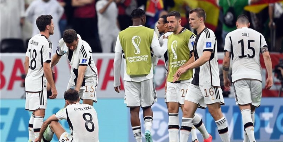 لاعبو ألمانيا يطلبون مساعدة إسبانيا بشكل صريح