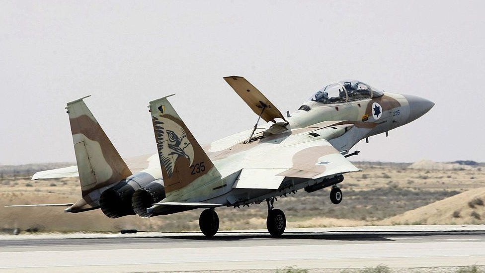 تقرير: إسرائيل “على أهبة الاستعداد” لضرب إيران