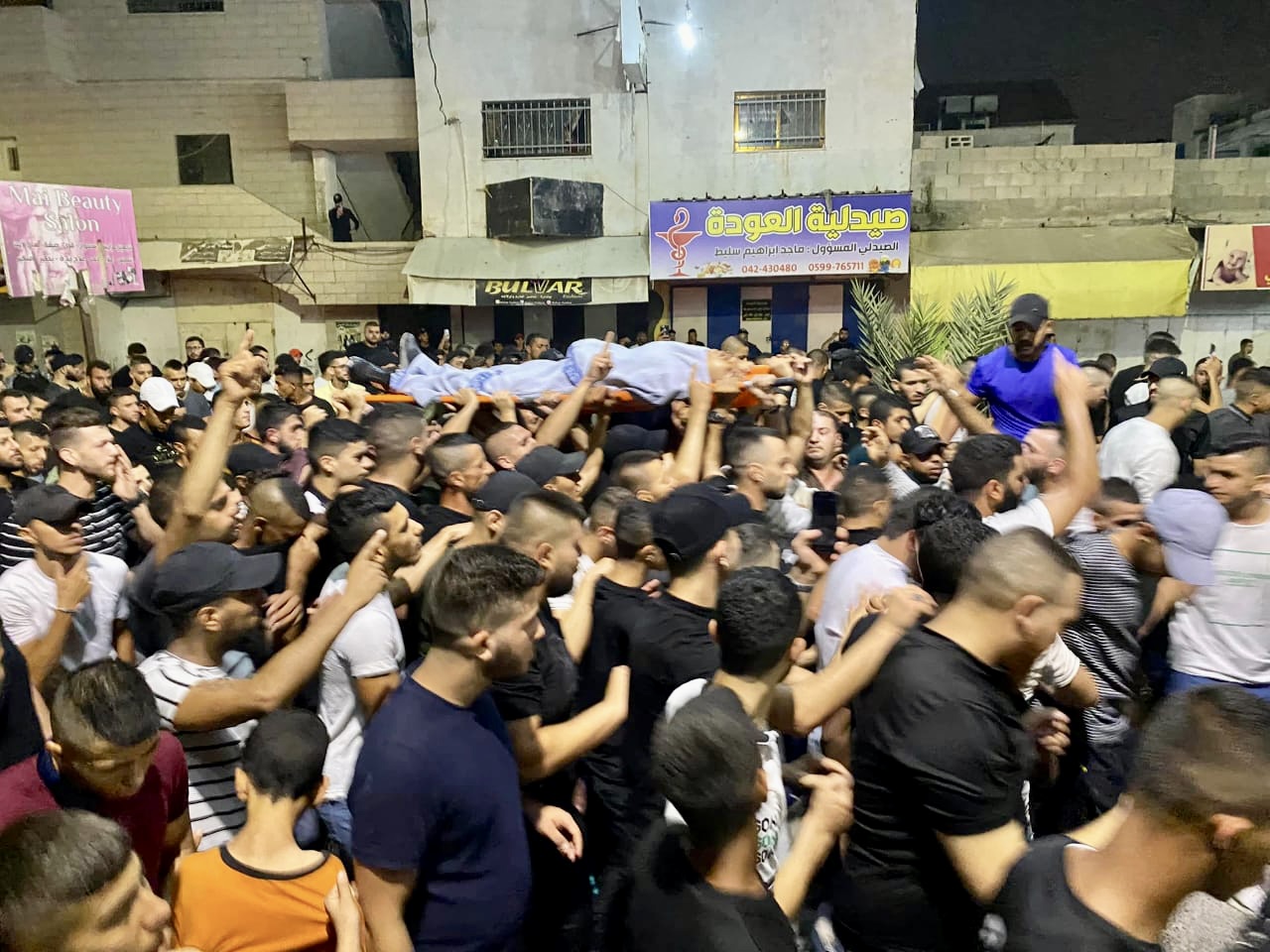 استشهاد فلسطيني وإصابة آخر خلال اقتحام اسرائيل لمخيم جنين