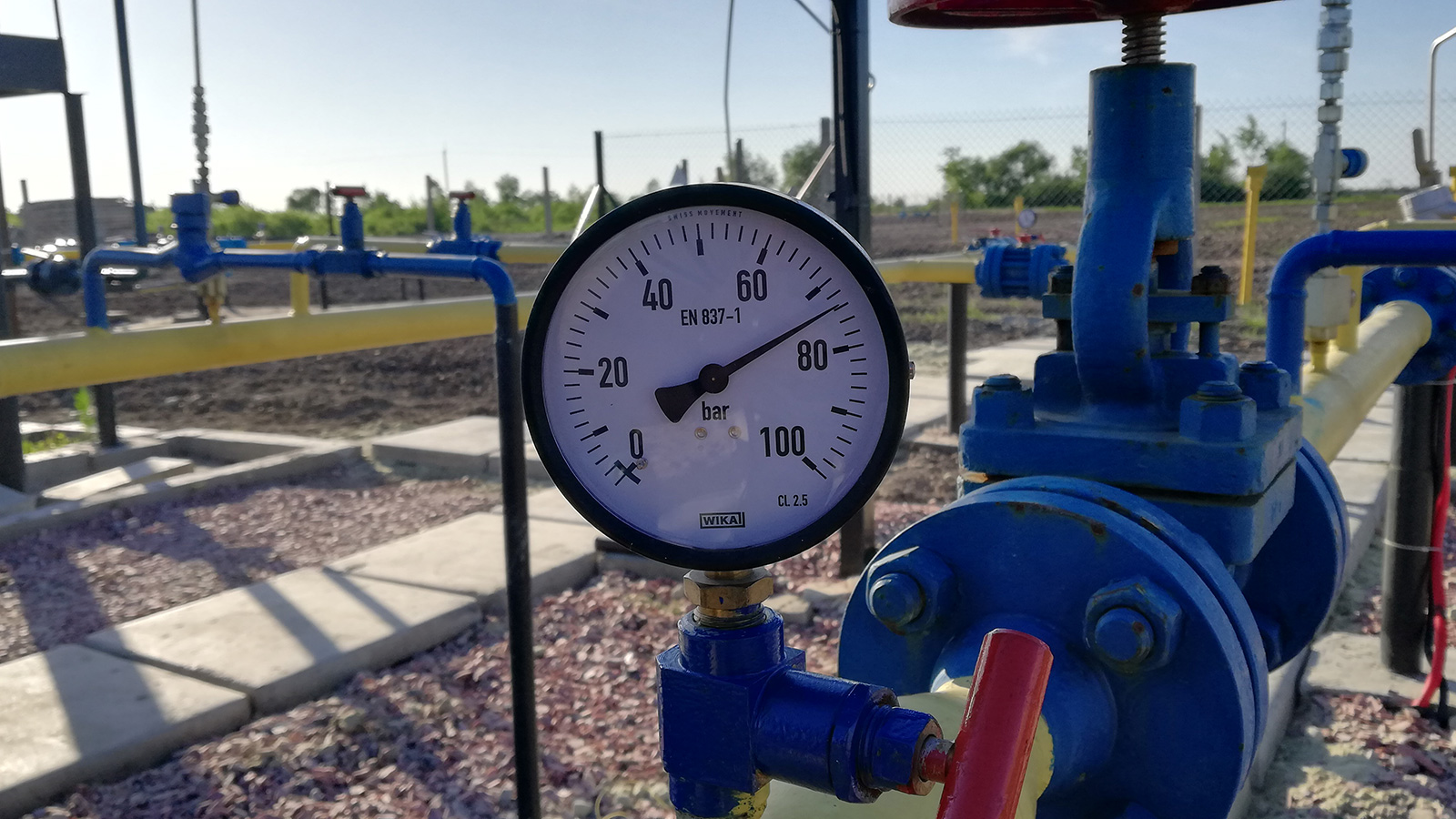 روسيا تنفي تعليق نقل الغاز الطبيعي عبر الأراضي الأوكرانية