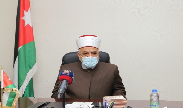 مطالبات باقالة وزيري المياه والأوقاف رفضا لقرار اغلاق مراكز القرآن