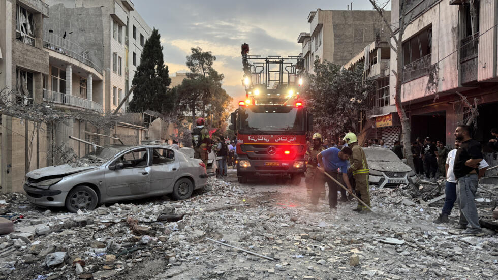 الصحة الإيرانية: 430 قتيلا سقطوا منذ بدء الضربات الإسرائيلية