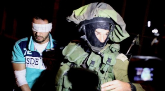 قوات الإحتلال الإسرائيلية تعتقل شابين في جنين