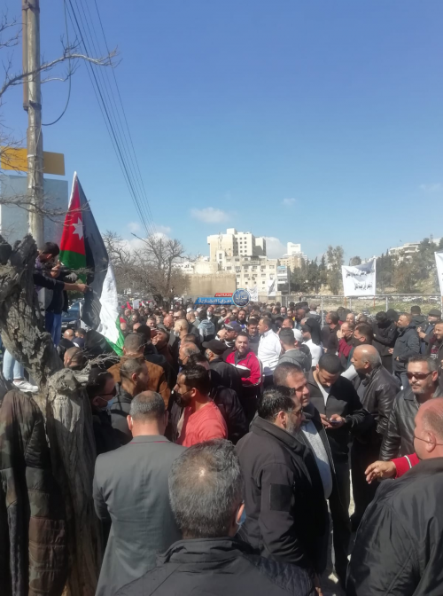 كباتن التطبيقات الذكية يلوحون باعتصام جديد أمام وزارة النقل مطلع شهر رمضان