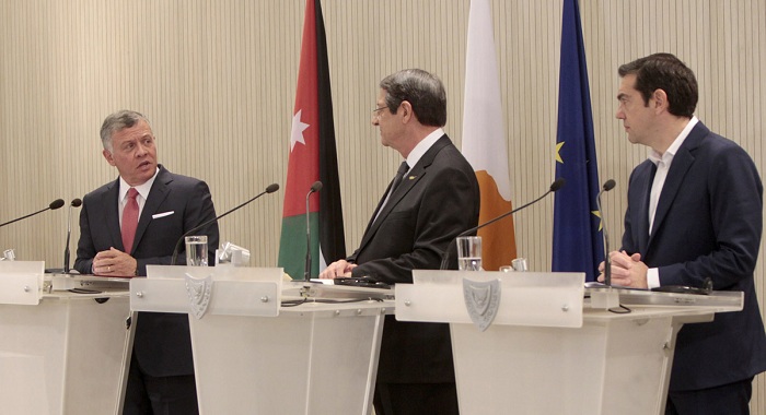 الملك يشارك في قمة ثلاثية مع الرئيس القبرصي ورئيس الوزراء اليوناني