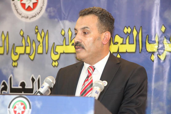 العبادي رئيسا لتيار الأحزاب الوسطية بالتزكية