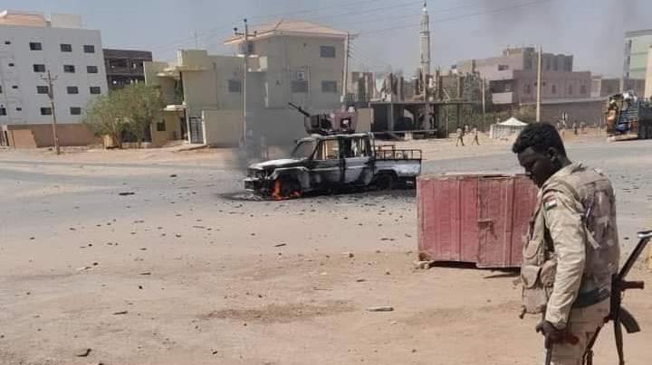 انفجارات واشتباكات بين الجيش والدعم السريع في أم درمان
