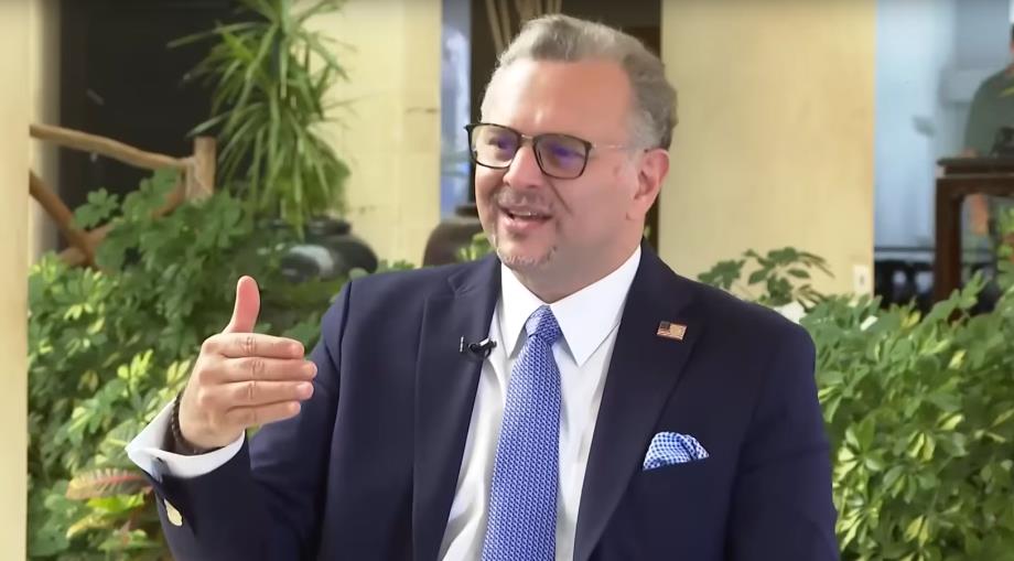 بولس: نشترك مع السعودية والإمارات في هدف هزيمة الحوثيين